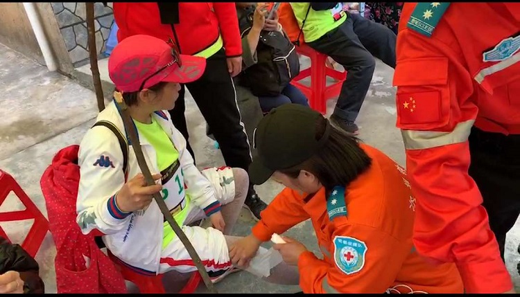 红十字应急救援我们更专业——红十字瓷都救援队为首届“高岭·中国村”瓷茶古道行暨花海音乐节保驾护航