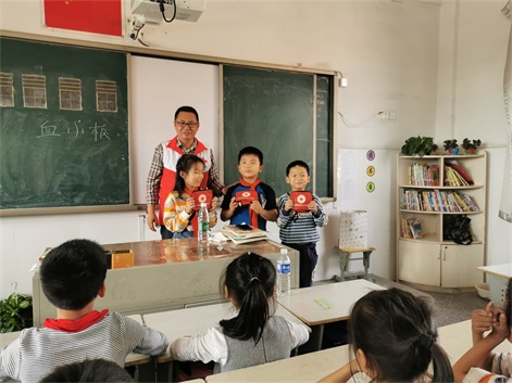 红十字儿童生命安全教育走进乐平九小