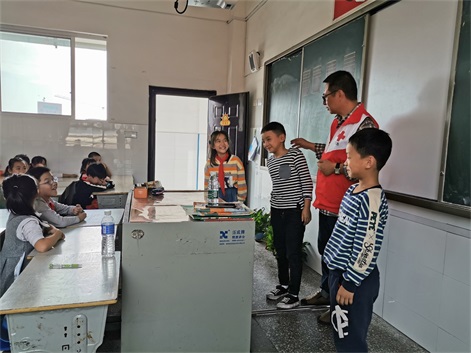 红十字儿童生命安全教育走进乐平九小